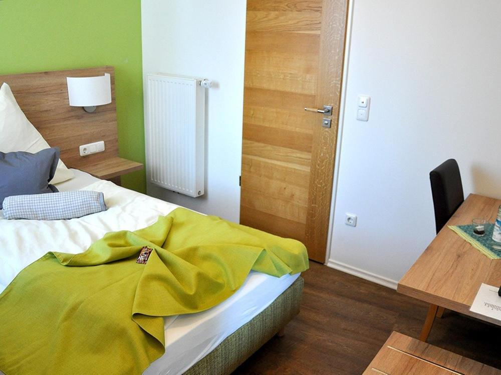 Landgasthaus Zur Linde Pleiskirchen Extérieur photo