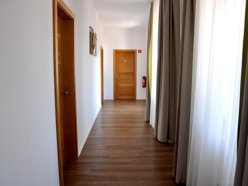 Landgasthaus Zur Linde Pleiskirchen Extérieur photo