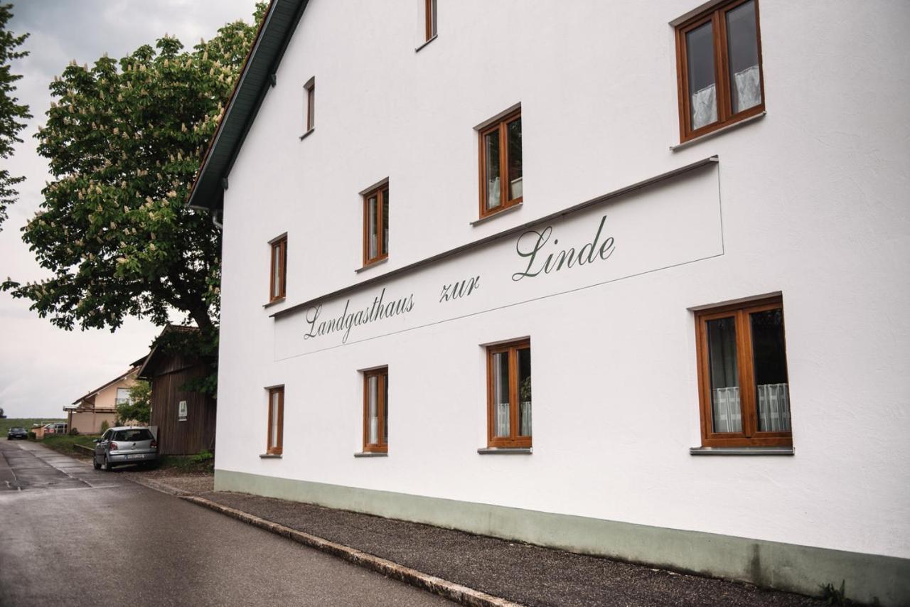 Landgasthaus Zur Linde Pleiskirchen Extérieur photo