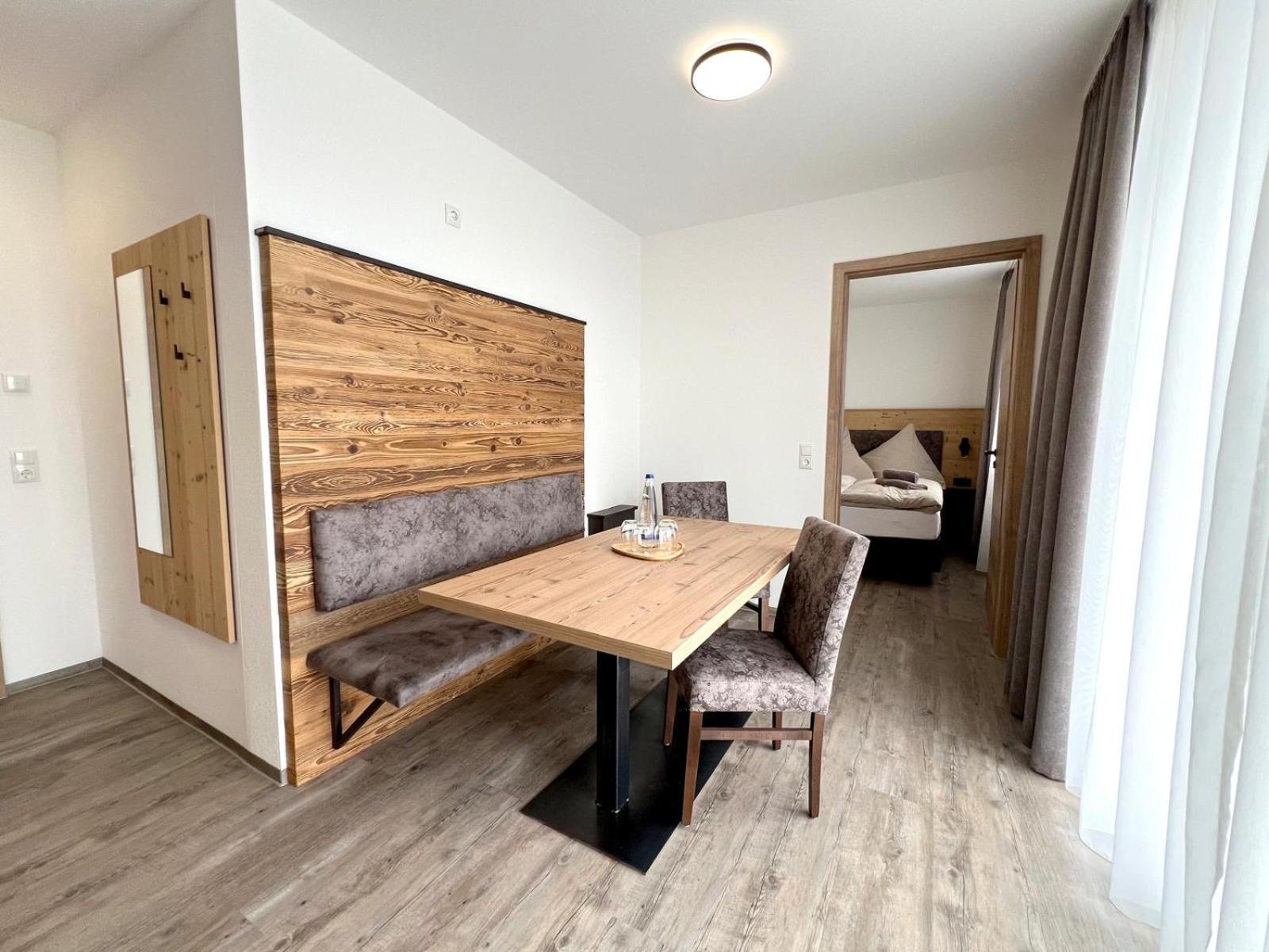 Landgasthaus Zur Linde Pleiskirchen Extérieur photo