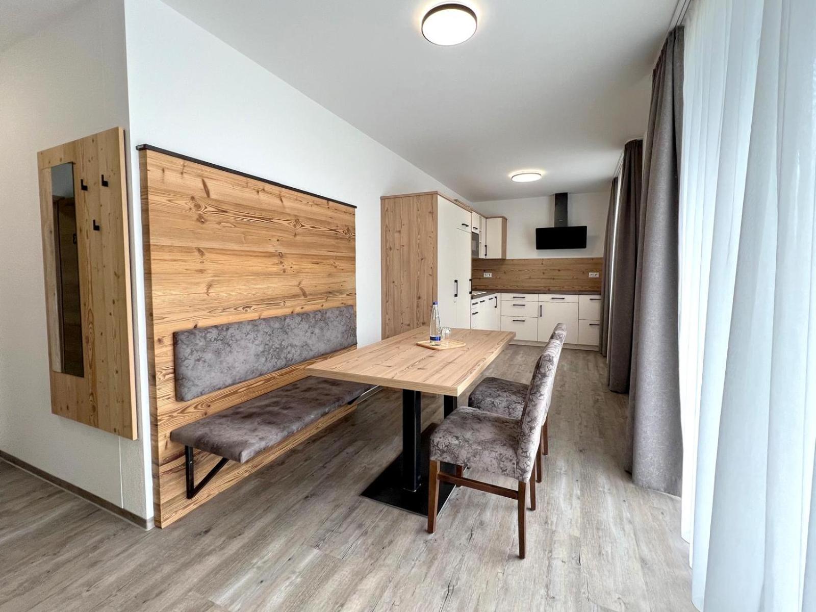 Landgasthaus Zur Linde Pleiskirchen Extérieur photo